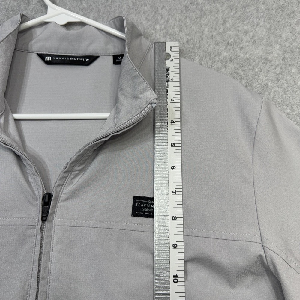 Travis Mathew Jacket Mens Medium Light Gray 1/2 Zip Windbreaker Golf Pullover - Picture 8 of 14